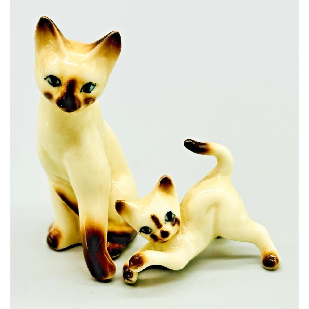 Siamese Cat Blue Eyes Kitten Porcelain Miniature Figurine Lot‎ of 2